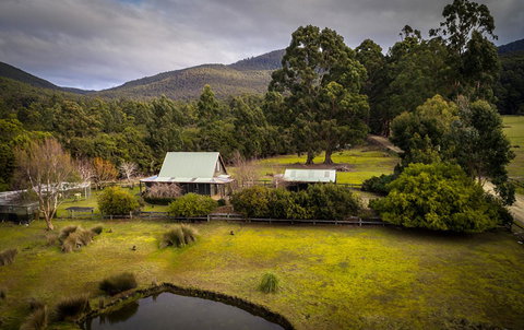 Parnella Adventure Bay, Bruny Island - Kawana Tourism 15