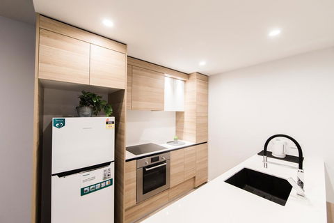 Highgate CBD Apartment - Kawana Tourism 2