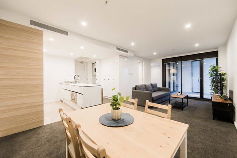 Highgate CBD Apartment - Kawana Tourism 3