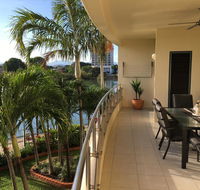 1 on The Strand - Kawana Tourism