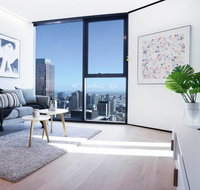 08 1Bd 1Bth SkyCastle Lvl 55 StunningView FreeTram - Kawana Tourism
