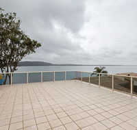 1 'Kooringal' 105 Soldiers Point Road - waterfront unit wth aircon - Kawana Tourism