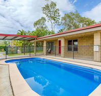 14 Double Island Drive - Rainbow Beach Large Holiday House with PoolPets Welcome Free Wi-Fi - Kawana Tourism