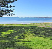 15 'Kanangra' 39 Soldiers Point Road - fantastic unit right on the water - Kawana Tourism