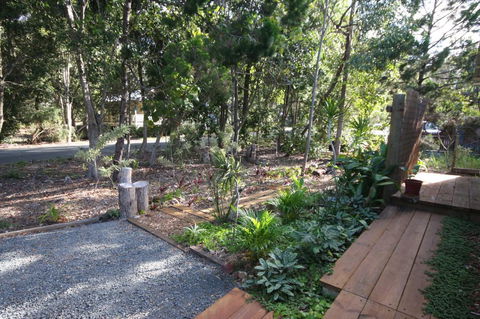 15 Belle Court - Modern, Architect Designed, Open Plan Holiday Home With Outdoor Shower - Kawana Tourism 1