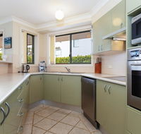 2 'Peninsula Waters' - three bedroom unit with spacious private courtyard  WIFI - Kawana Tourism