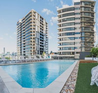 2 Bed Brisbane Resort Apartment - Kawana Tourism
