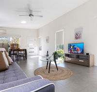 2 Bedroom w/Parking Near Central Cessnock - Kawana Tourism