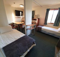 2 Lakeview Plaza - Kawana Tourism