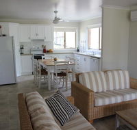 2/51 Carlo Road - Rainbow Beach - Kawana Tourism