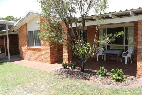 2/51 Carlo Road - Rainbow Beach - Kawana Tourism 2