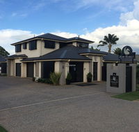 21 on Hursley Motel Apartments - Kawana Tourism