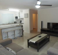 26 Kurana Street - Rainbow Beach Stroll To The Beach and Shops - Kawana Tourism