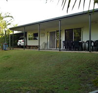 27 Carlo Road - Rainbow Beach Affordable Family Beach House - Kawana Tourism