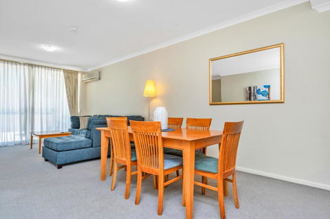 C Mandurah Apartment Resort - Kawana Tourism 2