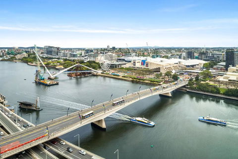 CASSA ONE - Luxury Apartments Managed By The Cassa - Kawana Tourism 0