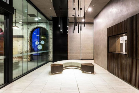 2BR 2BATH + CAR = QUALITY & STYLE IN MELBOURNE CBD - Kawana Tourism 3