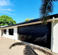 3 bedroom central home - Kawana Tourism