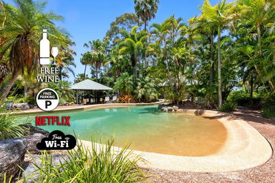 3BR Beach Escape AC, Pool, Tennis, Wine, Coffee, Netflix