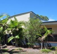 44 Cypress Avenue - Holiday home in a quiet location close to patrolled beach and CBD - Kawana Tourism