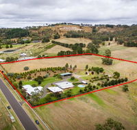 505 CONROD STRAIGHT MOUNT PANORAMA - Kawana Tourism