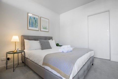 62, Green Wood, Lv21@1bd1bth, Close To Mel CBD,  - Kawana Tourism 1