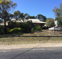 90 mile beachhousevillas - Kawana Tourism