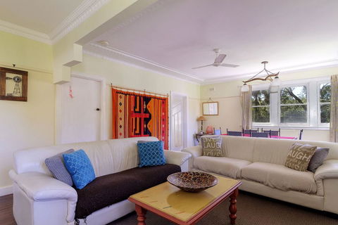 A Casa Del Sol - Kawana Tourism 1