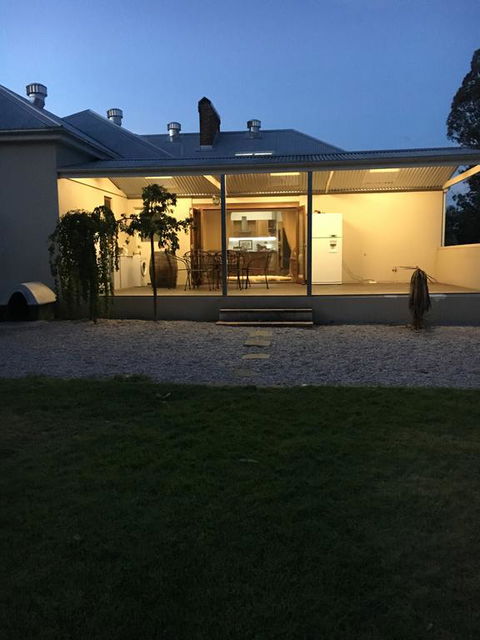 A Homestead On Market - Kawana Tourism 3