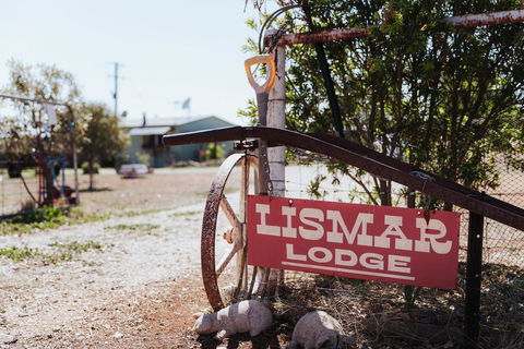 A Lismar Lodge Cottage - Kawana Tourism 1