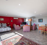 A Lismar Lodge Cottage - Kawana Tourism
