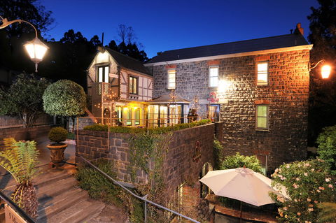 A Loft In The Mill Boutique Accommodation - Kawana Tourism 0
