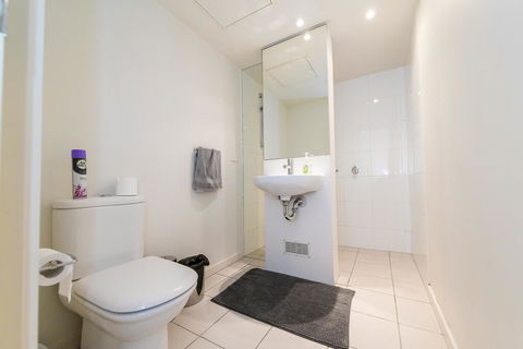 A NY Style Loft In Melbourne CBD - Kawana Tourism 3