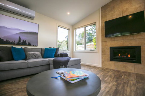 A Pear Tree Loft - Kawana Tourism 2