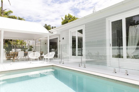 A PERFECT STAY - Barrel & Branch - Heart Of Town - Kawana Tourism 0