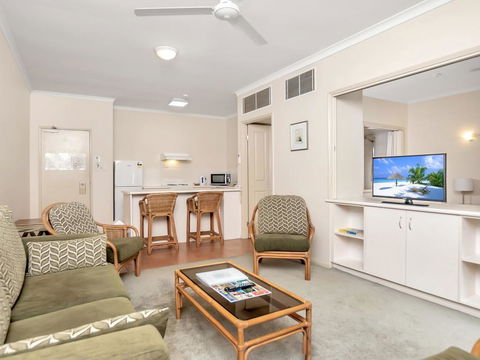 A Taste Of The Tropics - Kawana Tourism 1