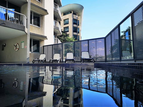 Abbey On Roma Hotel & Apartments - Kawana Tourism 1