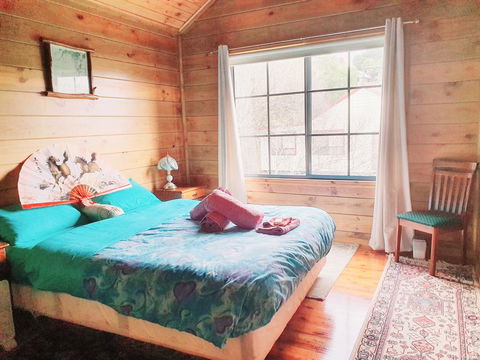 Abelia Cottages SPA Lakeside COTTAGE No 2 - Kawana Tourism 2