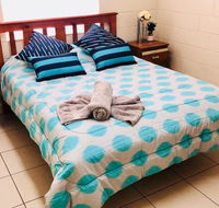 Accommodation  Isa - Kawana Tourism