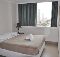 Accommodation Sydney City Centre - Hyde Park Plaza 3 bedroom 1 bathroom Apartment - Kawana Tourism
