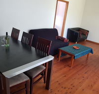 Accommodation Sydney North Shore Frenchs Forest 3 bedroom House - Kawana Tourism