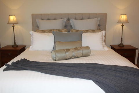 Drom Aluinn B & B - Kawana Tourism 4