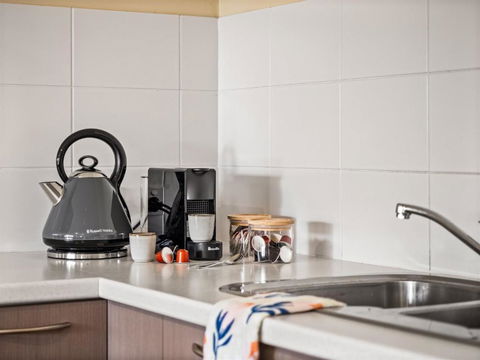 Eagle Bay Beach House - 300m To The Beach! - Kawana Tourism 1