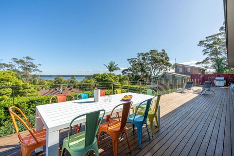 EAST52A - Lake Views - Kawana Tourism 4