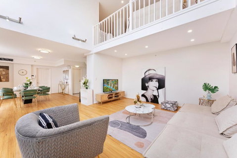 Epic CBD City View 3BR Penthouse Walk To Station&shopping Centre - Kawana Tourism 1