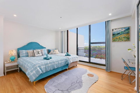 Epic CBD City View 3BR Penthouse Walk To Station&shopping Centre - Kawana Tourism 3