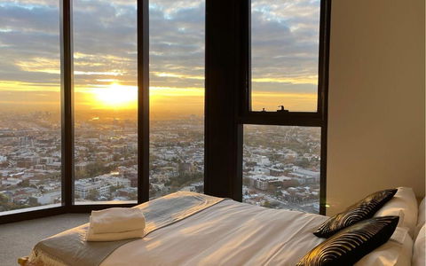 EQ Tower Modern Apartments Melbourne Central CBD - Kawana Tourism 4