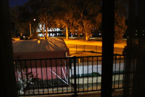 Forbes Victoria Inn - Kawana Tourism 3