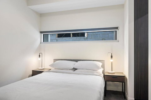 Fitzroy North 1-Bed With Balcony By Edinburgh Park - Kawana Tourism 1