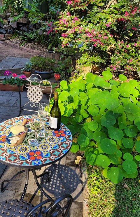 Garden Rest - Kawana Tourism 1
